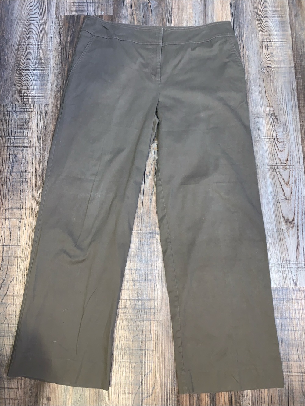 George Olive Green Wide-Leg Women's Trousers